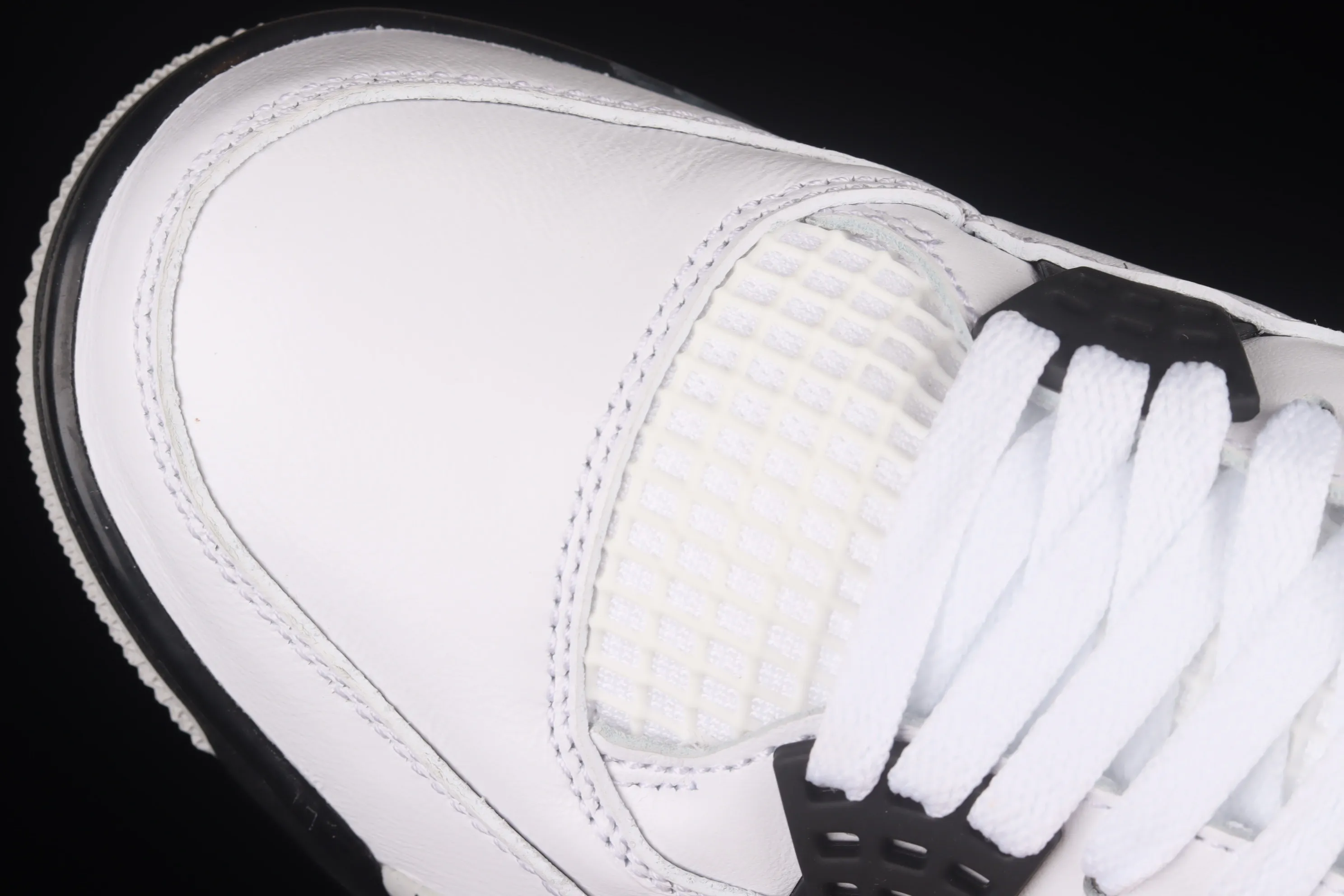 All categories Air Jordan Jordan series basketball shoes Air Jordan 4 foreign trade version Air Jordan 4 Retro "White Cement" AJ4 Joe 4 white cement white gray 840606-192